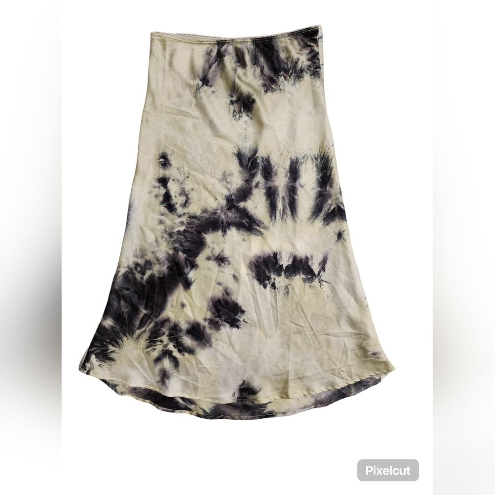 NWOT Love Tree Tie Dye Skirt Sz Small